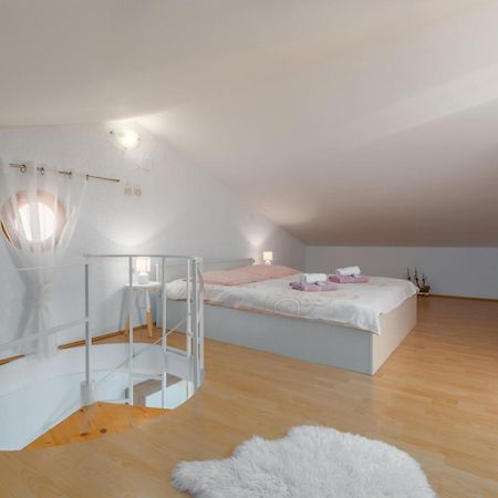 פורץ Apartment Leni Near Beach מראה חיצוני תמונה