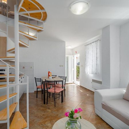 פורץ Apartment Leni Near Beach מראה חיצוני תמונה