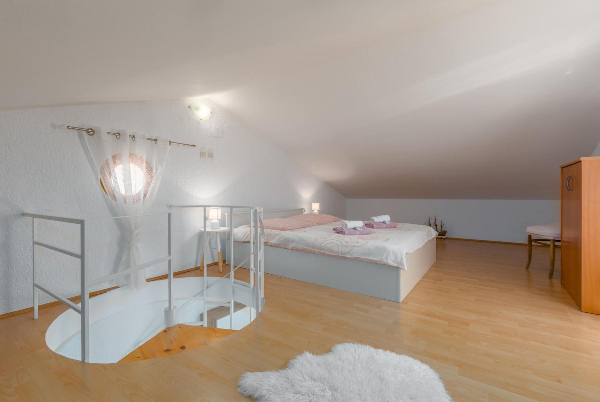 פורץ Apartment Leni Near Beach מראה חיצוני תמונה